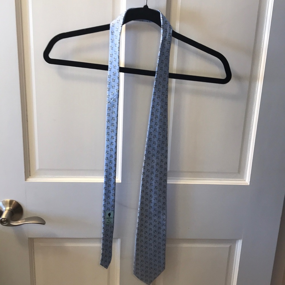 Vineyard Vines Tie never worn